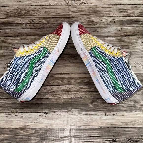 Vans Sk8 Hi Sneakers Mens Pride Month Skateboard Shoe Chukka High Top Size 11 - Picture 7 of 13